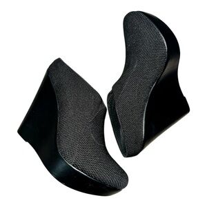 Women's Black Knit Wedge Slip-On Wedges